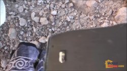 Captura de 'Sweet Young Pussy In The Open Desert' nº 5