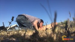 Captura de 'Sweet Young Pussy In The Open Desert' nº 44