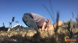 Captura de 'Sweet Young Pussy In The Open Desert' nº 46