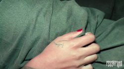 Captura de 'Amateur Couple Loses Control During Intense Sex' nº 29