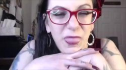 Captura de 'Chelsea Poe: Perfect Pig' nº 118