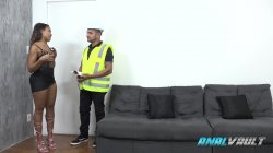 'Marcella's Husband Joins the MMF Anal Action' screenshot nº 2