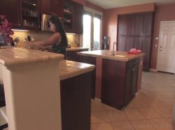 'Hot MILFS In The Kitchen' screenshot nº 114