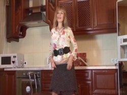 'Hot MILFS In The Kitchen' screenshot nº 120