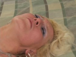 Captura de 'I Wanna Cum Inside Your Step Mom' nº 129