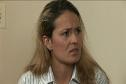 Captura de 'Lesbian Office Seductions 3' nº 4