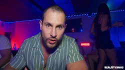 'Sneaky Sex 55' screenshot nº 74