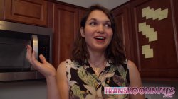 'Trans Beauty Excited To Fuck Her Idol' screenshot nº 9