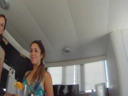'Cuckold Tales 3: Amateur Wives & Cuckold Hubbies' screenshot nº 7