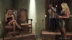 Captura de 'Divine Bitches Featuring Mona Wales, Simone Sonay and Alexander Gustavo' nº 8