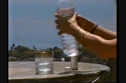 Captura de 'Breast Strokes' nº 3