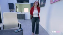 Captura de 'Kira Fox in Stepdaughters First Job' nº 5