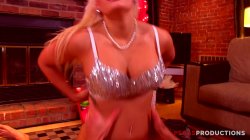Captura de 'Pegas: 20 Years 20 Girls' nº 69