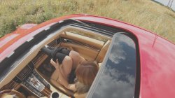 Captura de 'She Likes Jerking Off in Nice Cars' nº 24