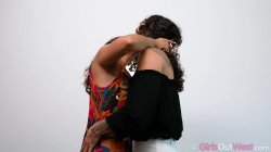 'Eden Moore & Tatiana - Heat' screenshot nº 10