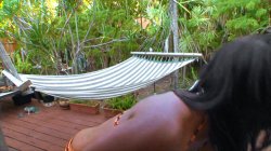Captura de 'Tongue Bathing Black Babes' nº 48