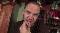 'Nacho Vidal Plays Hard with Bizarre Girls' screenshot nº 33