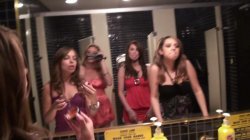 Captura de 'Bachelorette Parties' nº 69