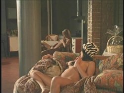Captura de 'Superstars Of Lesbianism: Super Toys Edition' nº 30