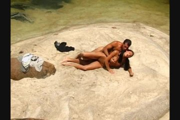 Free Spirtited Folks Fuck on the Beach