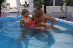 'Getting Slutty On My Birthday' screenshot nº 1