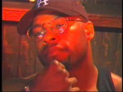 'Blacks-N-Blondes' screenshot nº 26