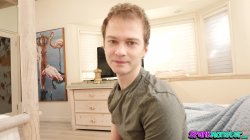 'Cute Cream Teen Liz Jordan First Time Threesome Creampie + Cum Mouth' screenshot nº 7