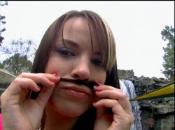 Captura de 'Dana DeArmond Does the Internet' nº 30