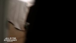 Captura de 'Big Ass MILF Step Mom Cheats With Her Huge Cock Stepson - Kymber Leigh' nº 8
