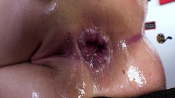 Captura de 'Anal Only Sluts 2' nº 81
