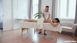 Captura de 'Seduce My Masseuse 2' nº 48
