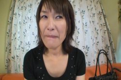 Captura de 'Tokyo Milfs Eating Cum 2' nº 5