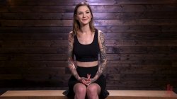 Captura de 'Fucking Machines - Sexy Alt Girl Rocky Emerson Has Nonstop Orgasms From Fucking Machines' nº 15