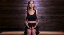 Captura de 'Fucking Machines - Sexy Alt Girl Rocky Emerson Has Nonstop Orgasms From Fucking Machines' nº 9