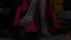 Captura de 'TS Seduction - Dick Deep Diva: Aubrey Kate takes advantage of Pierce Paris' nº 12