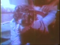 Captura de 'Original Theatrical Trailer - Girl's Best Friend' nº 10
