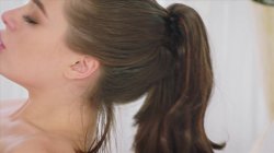'Young & Beautiful Vol. 4' screenshot nº 23