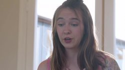 'Sunbathed & Sunbaited' screenshot nº 4
