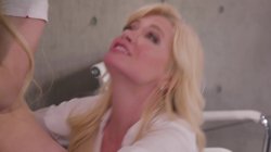 'Independent Woman' screenshot nº 90