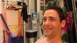 Kleine Luder geil gefickt - Scène2 - 4