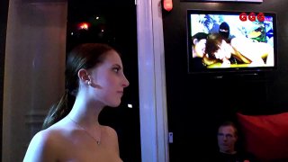 Lia-Louise - sube 18 und schon spermaverliebt - Scène3 - 1