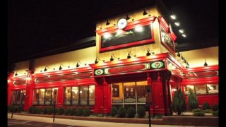 This Isn&#39;t Bar Rescue...It&#39;s A XXX Spoof! - Scena1 - 1