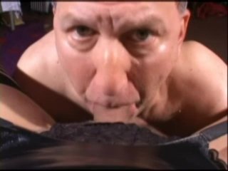 A Tranny at the Carnival - Escena1 - 5