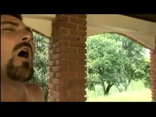 Hump The Stump - Cena2 - 1