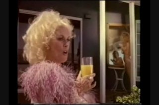 Classic Big Tit Legends: Helga Sven - Scène2 - 1