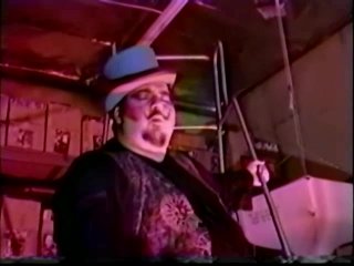 Weird Fuckin&#39; Sex Volume #16 - Circus Of Sin - Scène1 - 1
