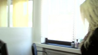 3 Stunden Milf - Escena1 - 1