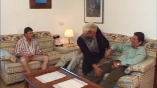 Notgeile MILFS - Scene7 - 2