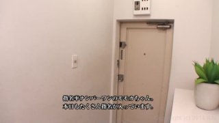 Big Boobs Gal Momoka Special Delivery - Escena1 - 1