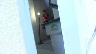 Pantyhose Creep Reel 15 - Escena2 - 1